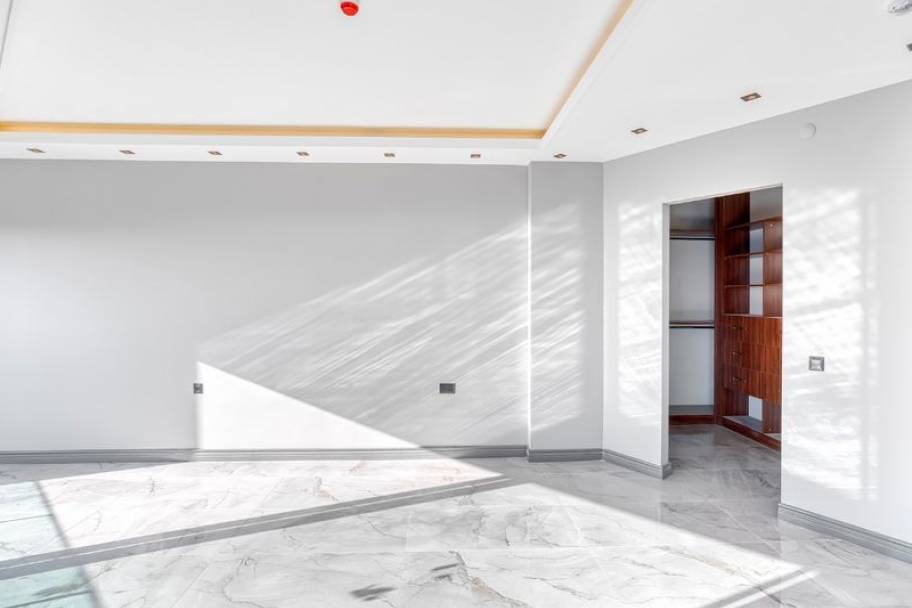 Property Detail